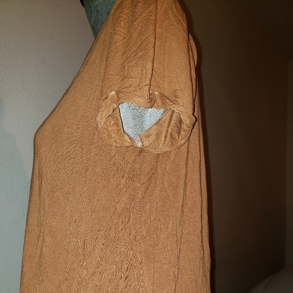 American Eagle soft &sexy T - Picture 2 of 4